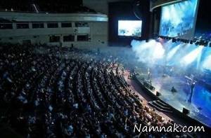 خواننده مشهور ، بروس همپتون