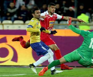 پرسپولیس و صنعت نفت ، بازی امروز پرسپولیس و صنعت نفت
