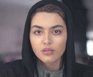ازدواج ریحانه پارسا