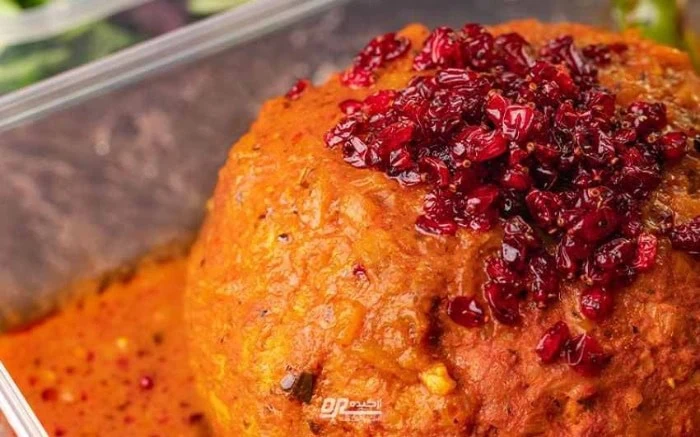 کوفته تبریزی غذای روزهای پنجشنبه و جمعه در رستوران ارکیده