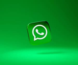 استفاده از واتس اپ