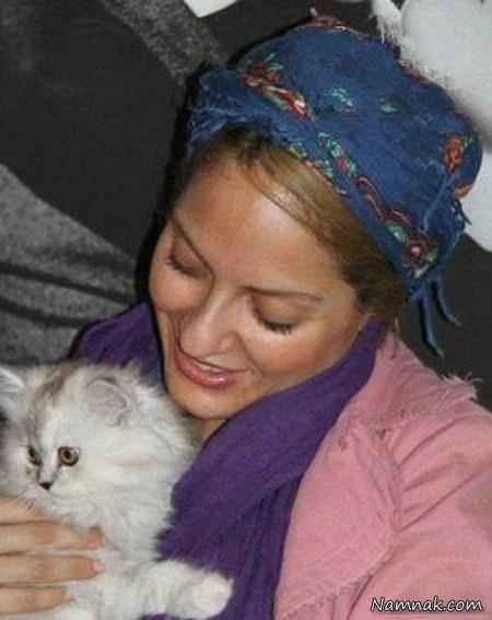 ع ع مهناز افشار و گربه اش مهناز افشار و گربه اش