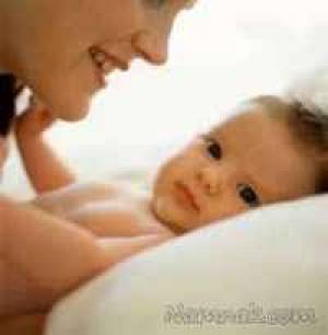 تغذیه کودک با شیر مادر