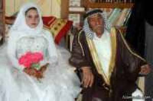 ازدواج داماد ۹۲ ساله با عروس ۲۲ ساله