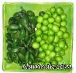 گوجه سبز و چغاله بادام