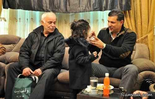 علی دایی و دخترش نورا در مراسم عزاداری اربعین حسینی