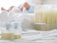 نگهداری شیر دوشیده مادر