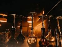 حمله زنان به قهوه خانه