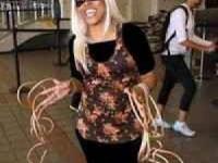 بلندترین-ناخن-دنیا