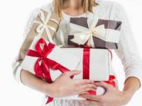 هدیه برای خانم ها