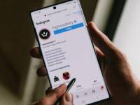 آموزش دانلود استوری