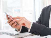 اضافه کردن مخاطب در واتساپ