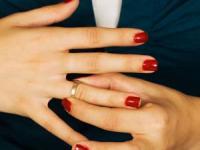 بازی با حلقه ازدواج