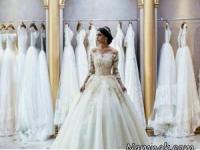 پوشیدن لباس عروس