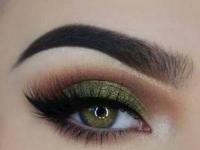 آرایش چشم سبز
