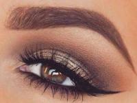 آرایش چشم حرفه ای
