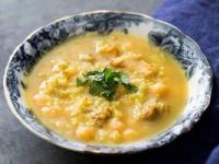 سوپ نخود و مرغ