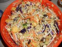 سالاد کلم و نارگیل