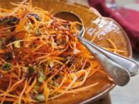 سالاد هویج و پسته