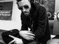 نوازنده مشهور