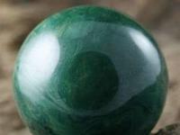 سنگ یشم سبز