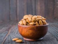 لاغری با بادام