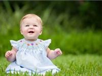 رشد نوزاد 8 ماهه