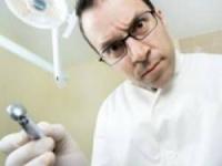 ابتکار دندان پزشک