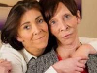 دختر جوان پیر