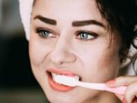 فواید مسواک زدن