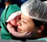 عشق نوزاد به مادر