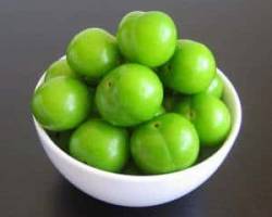 گوجه سبز در بارداری