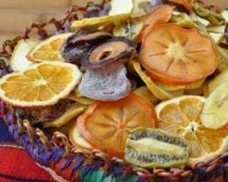 میوه خشک مفید ترین خوراکی برای کودکان