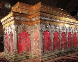 ضریح امام حسین