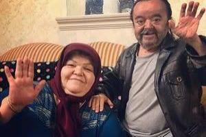 اسدالله یکتا و همسرش