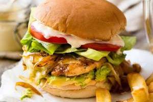 چیکن برگر مکزیکی 