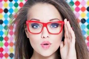 آرایش عینکی ها