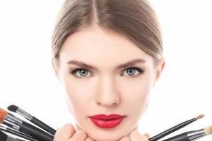 اشتباهات آرایشی