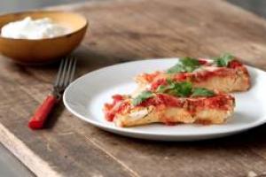 انچیلادای لوبیا و پنیر