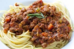 خوراک راگوی مرغ