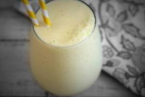 پیناکولادای موز