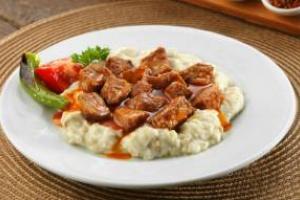 گوشت بره و پوره بادمجان