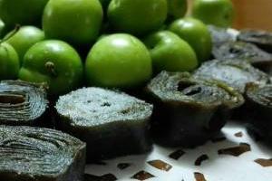 لواشک گوجه سبز
