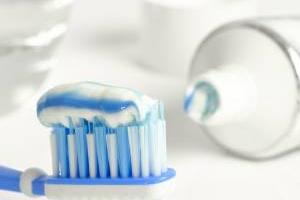 کاربرد خمیر دندان