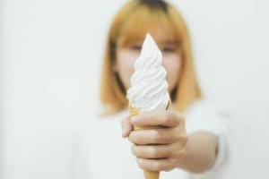 بستنی در رژیم