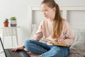 یادگیری در کلاس آنلاین