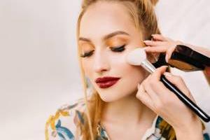 لوازم آرایش معدنی