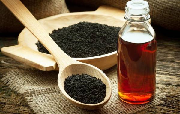 روغن سیاه دانه برای صورت روغن سیاه دانه