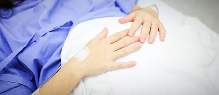 پزشکی که خودش را زایمان کرد زایمان