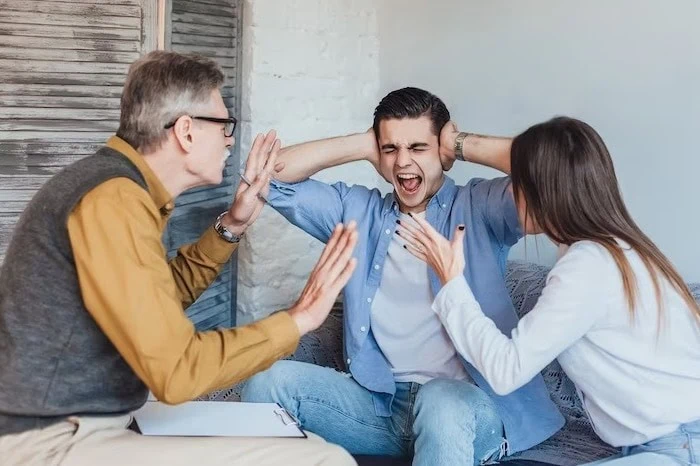قهر کردن زن و شوهر مشکلات زناشویی